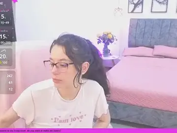 Stripchat Sex Cam of Samantha_blow