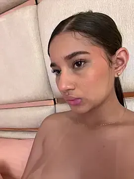 Stripchat Adult Video Chat of AlessiaVallmont