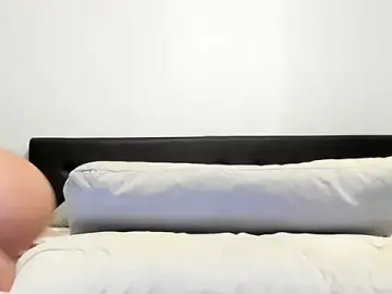 Stripchat Free Porn Cam of pillove