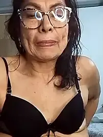Stripchat Free Porn Cam of HOT_LATINA20