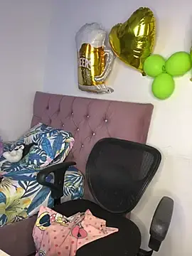 Stripchat Live Sex of nicol_jone1