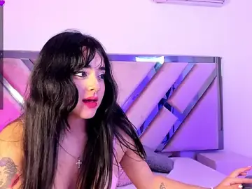 Stripchat Live Sex Cam of Elena_Tylor