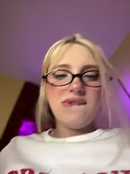 Stripchat Live Porn of Melissa_cum