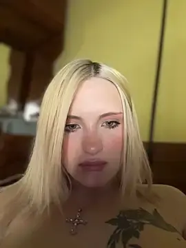 Stripchat Live Porn of Melissa_cum