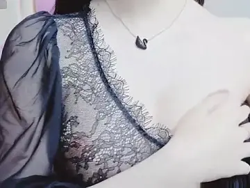 Stripchat Live Sex Cam of Miu-999