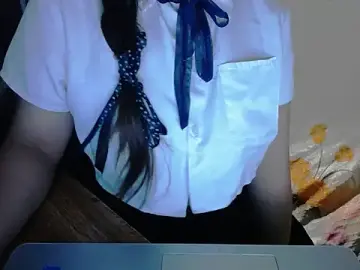 Stripchat Free Live Porn of maian_love