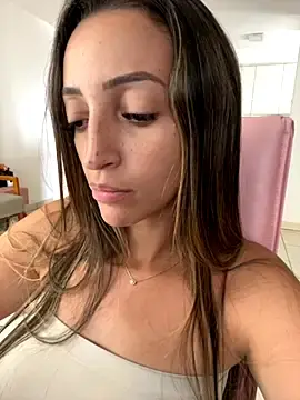 Stripchat Adult Webcam of BelleLouiseVp