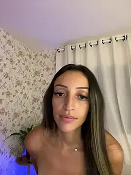 Stripchat Watch Live Sex Cams of BelleLouiseVp