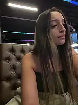 Stripchat Adult Video Chat of BelleLouiseVp