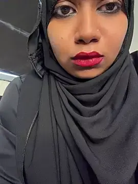 Stripchat Free Live Porn of Mashuqqa_Forever
