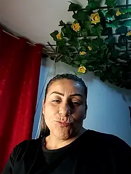 Stripchat Adult Webcam of maynor_1998