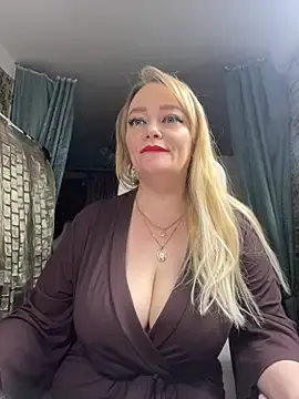 Stripchat Live Porn of Sweet-blonde