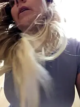 Stripchat Best Webcam of Bondgirl_013