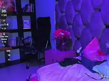 Stripchat Nude Webcam of Maky_Coss