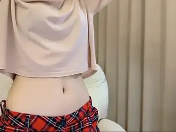 Stripchat Live Sex Cam of LH7