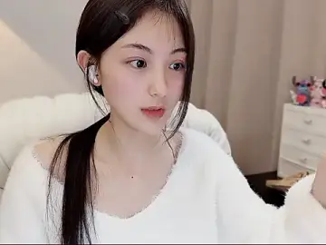 Stripchat Adult Webcam of LH7