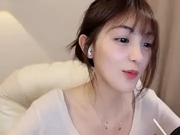 Stripchat Live Sex Cam of LH7