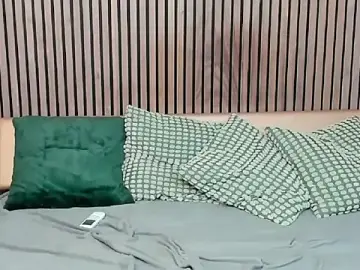 Stripchat Sex Cam of Sunny_Bright
