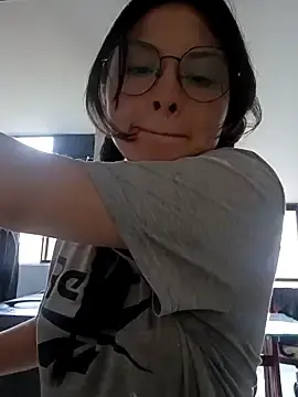 Stripchat Nude Webcam of yessica_gomez01