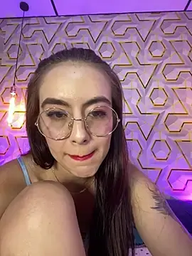 Stripchat Nude Webcam of MelanyyJhonson15