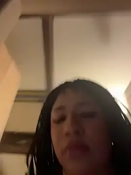 Stripchat Live Sex Cam of SashaLiciosa_