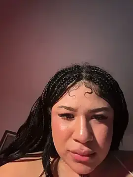 Stripchat Free Live Porn of SashaLiciosa_