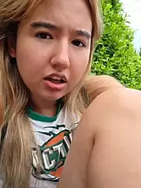 Stripchat Free Porn Cam of Pinkie_Princes