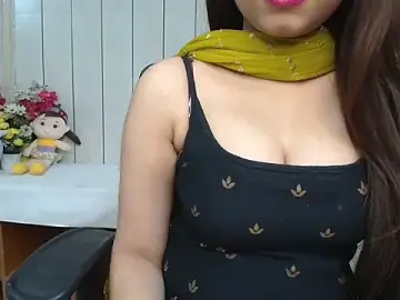 Stripchat Nude Webcam of savya1