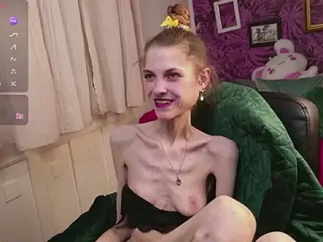 Stripchat Live Sex Cam of KittyRaine