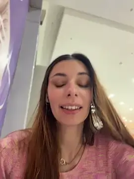 Stripchat Free Porn Cam of CrystalClean