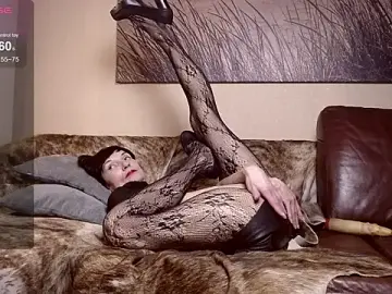 Stripchat Live Sex Cam of ElizabethLong