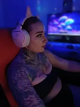 Stripchat Free Porn Cam of blazed_vixen