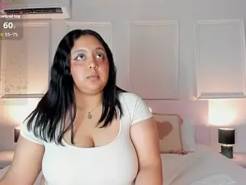 Stripchat Adult Webcam of EVANGELIINE_21