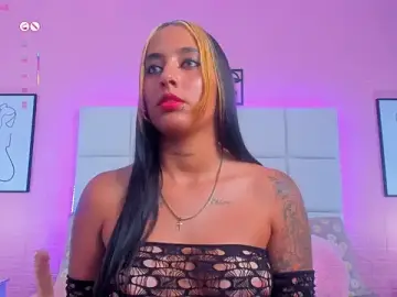 Stripchat Best live sex cam show of charlotte_kisss