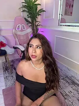 Stripchat Best Webcam of ThamaraGen_