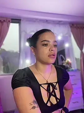 Stripchat Best live sex cam show of JuanitaMore01