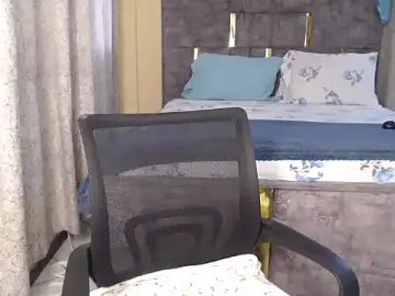 Stripchat Free Live Porn of Booby_savage