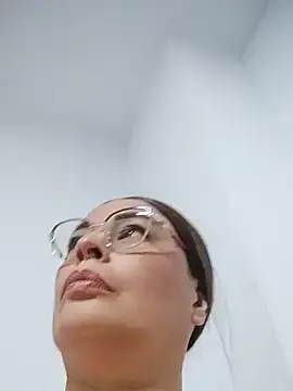 Stripchat Free Porn Cam of _Prinscarlet_