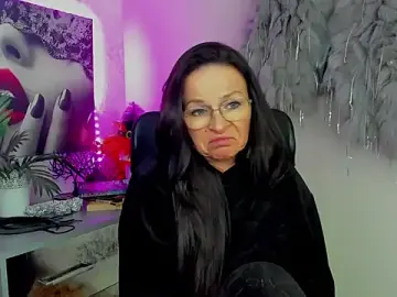 Stripchat Live Sex of HelenLuxx