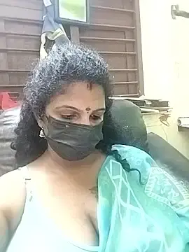 Stripchat Watch Live Sex Cams of poojaa-rani