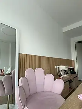 Stripchat Live Sex Cam of streetdoll