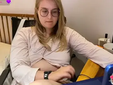 Stripchat Adult Webcam of JacyWinslat