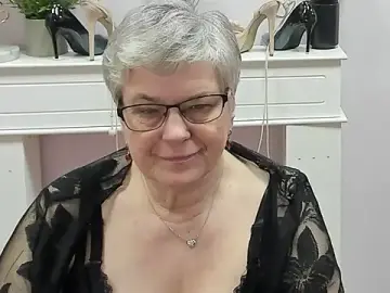 Stripchat Free Porn Cam of IrisDream