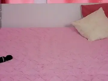 Stripchat Adult Webcams of MiaSkyKiss