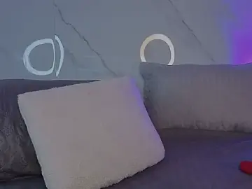 Stripchat Watch Live Sex Cams of CandyQueenGold