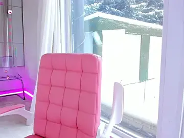 Stripchat Live Sex Cam of missdiamond_