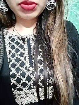 Stripchat Nude Webcam of Noor_Darliing