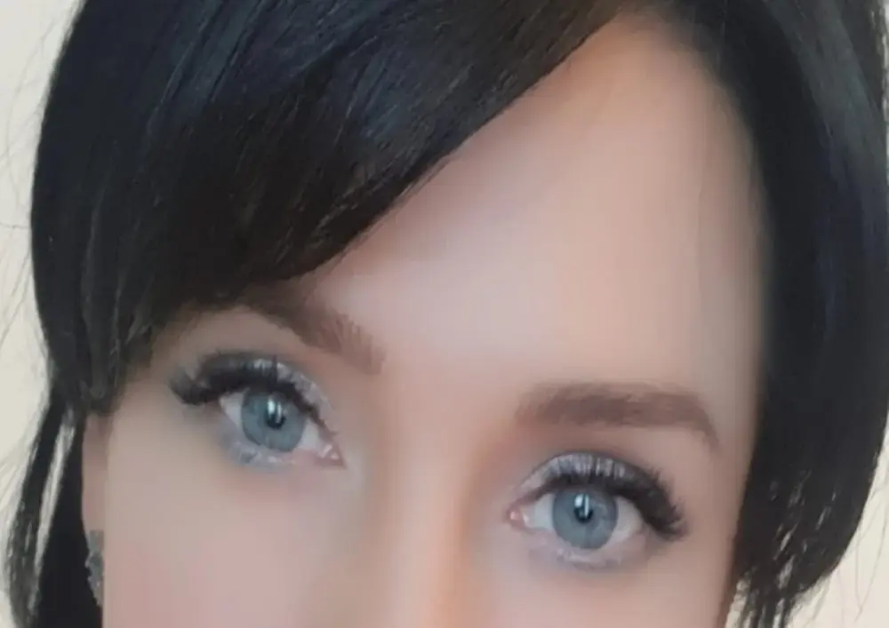 _Alexis_Bloom_