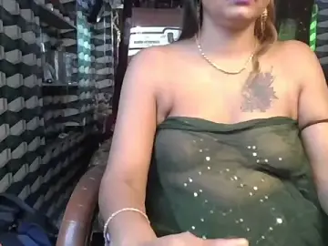 Stripchat Free Porn Cam of Esha_Naughty