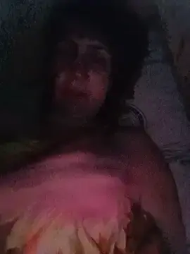 Stripchat Live Porn of Laura_Kiss